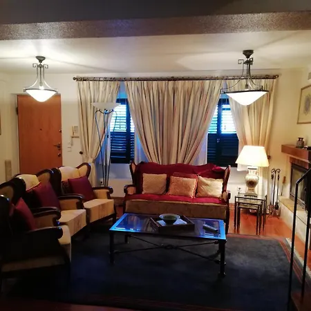 Lisbonhouse 5* ליסבון