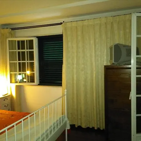 Lisbonhouse ליסבון